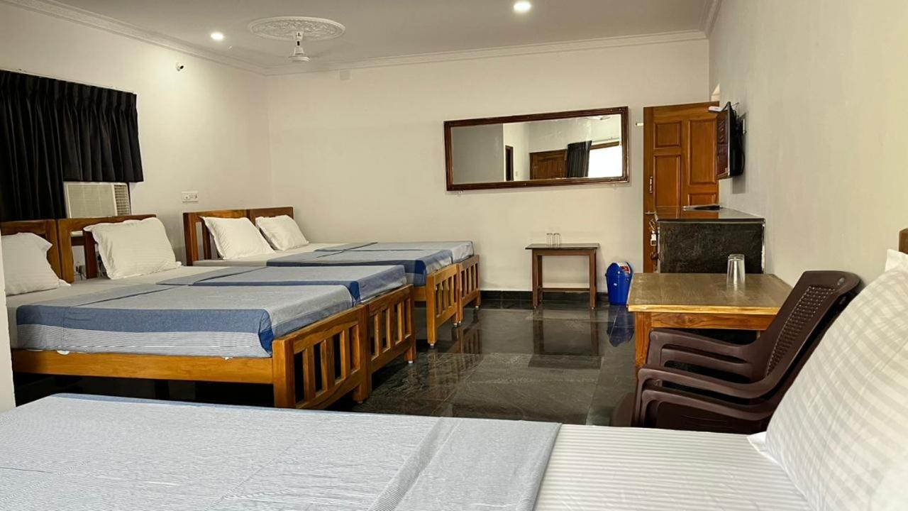 Anand Beach Guesthouse By Moonrocks มหาพลีปุรัม ภายนอก รูปภาพ